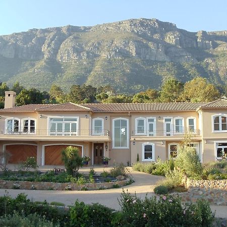 האוט ביי Chateau Neuf Du Cap מראה חיצוני תמונה